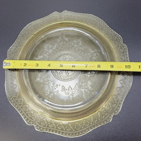 Federal Glass Patrician Spoke Dinner Plate 11" Amber Yellow Depression Glass - Picture 3 of 5